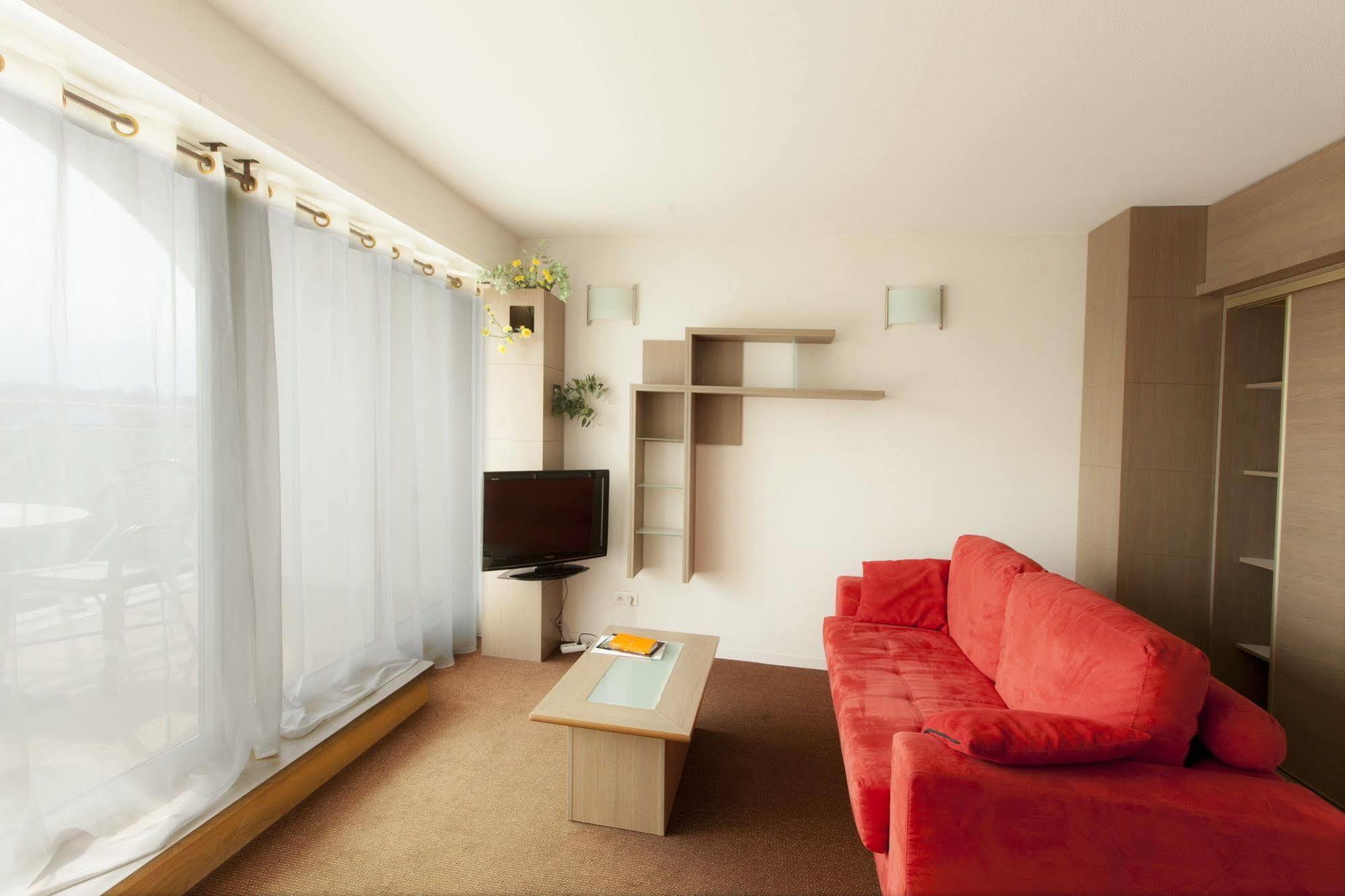 Alysson Hotel Oloron-Sainte-Marie Esterno foto