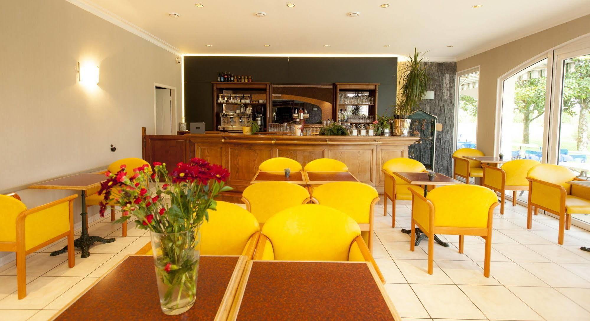 Alysson Hotel Oloron-Sainte-Marie Esterno foto