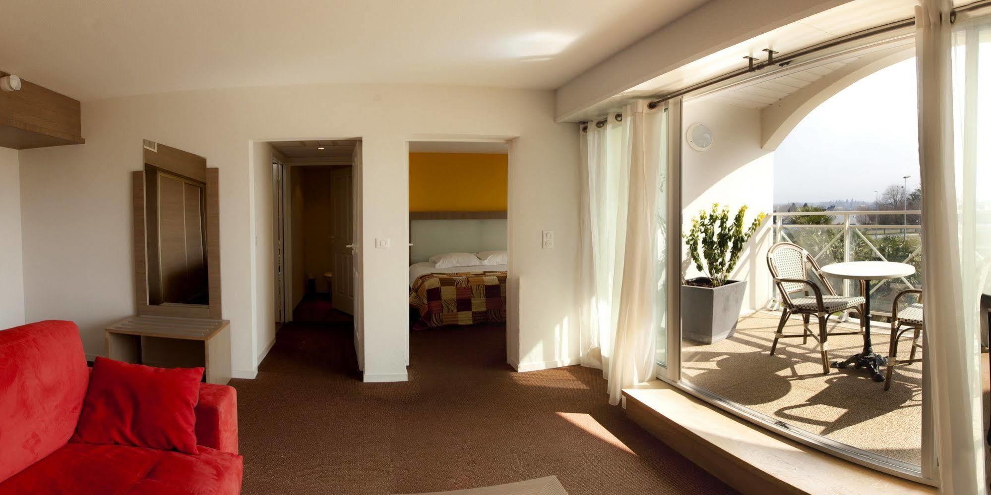 Alysson Hotel Oloron-Sainte-Marie Esterno foto